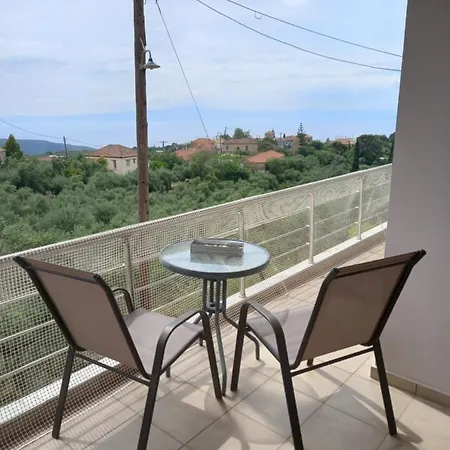 μεζονετα με απιστευτη θεα σε θαλασσα και βουνο